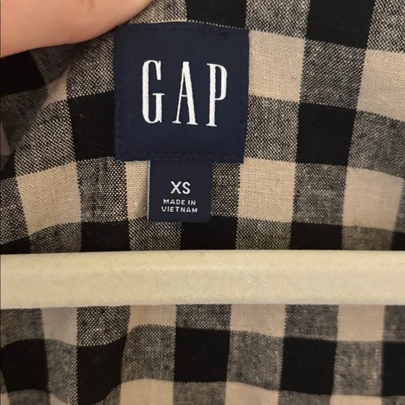 GAP Gingham Button-Front Mini Dress - Picture 2 of 4